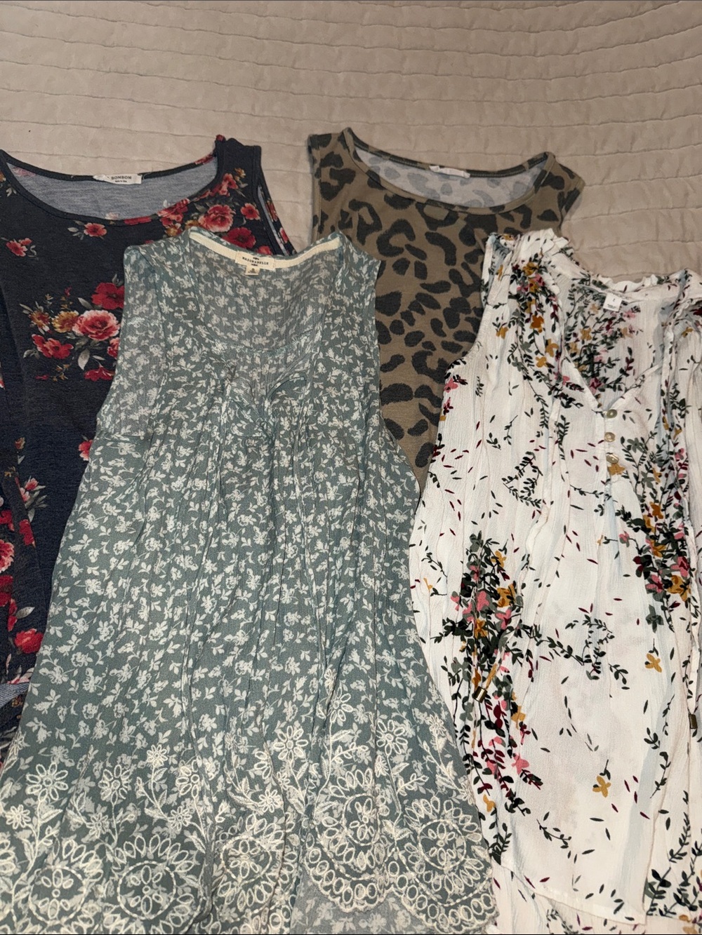 Size small casual tank bundle